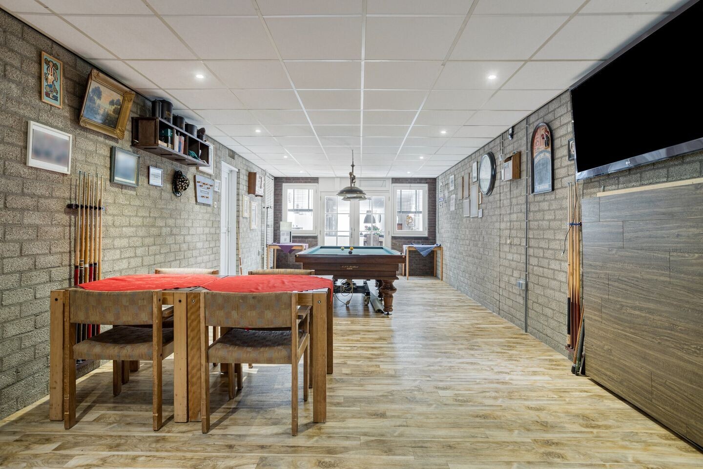 Tussenwoning te koop: Hoefstraat 186, Tilburg