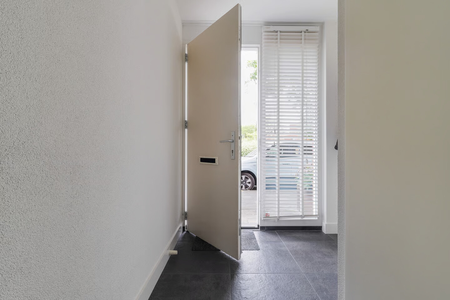 Tussenwoning te koop: Sint Pieterspark 127, Tilburg