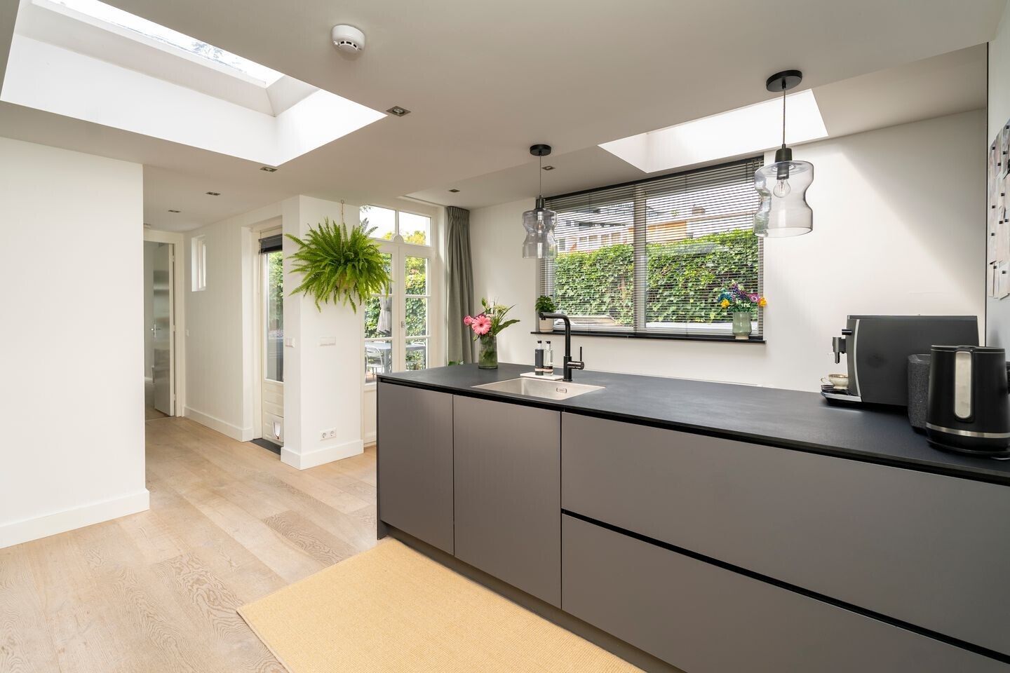Tussenwoning te koop: Galjoenstraat 112, Tilburg