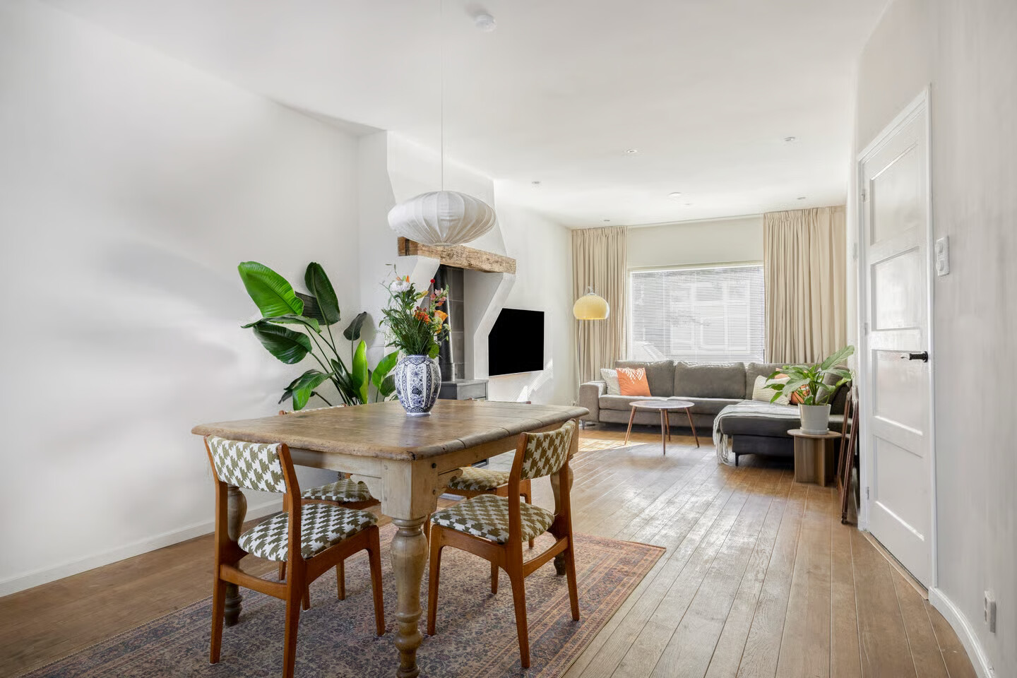 Tussenwoning te koop: Lanciersstraat 41B, Tilburg