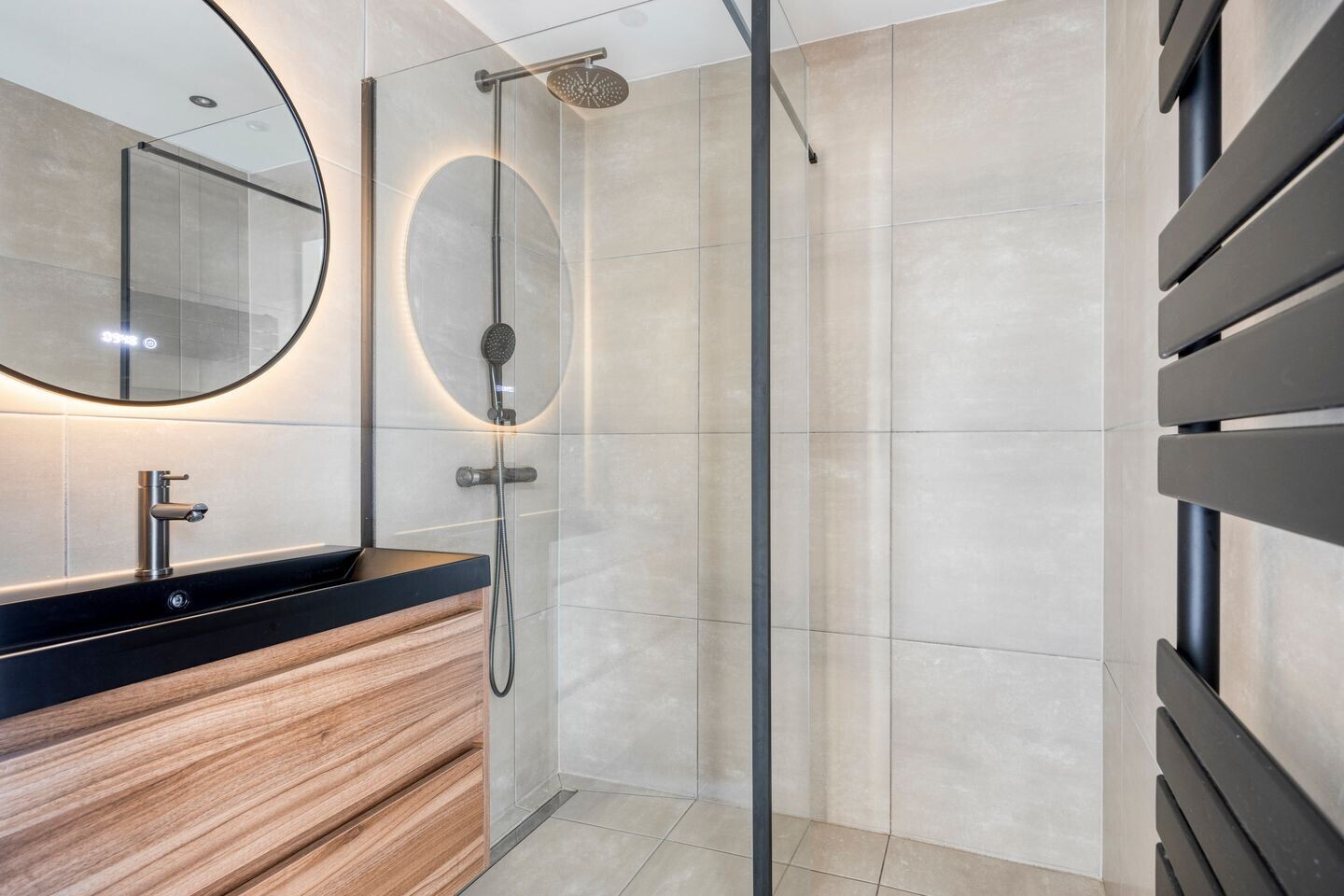 Tussenwoning te koop: Lanciersstraat 41B, Tilburg