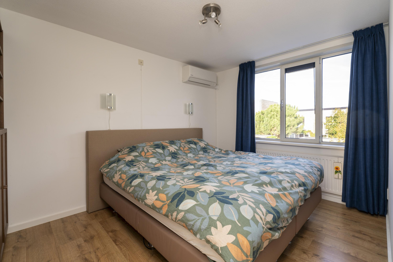 Tussenwoning te koop: Veluwestraat 10, Tilburg