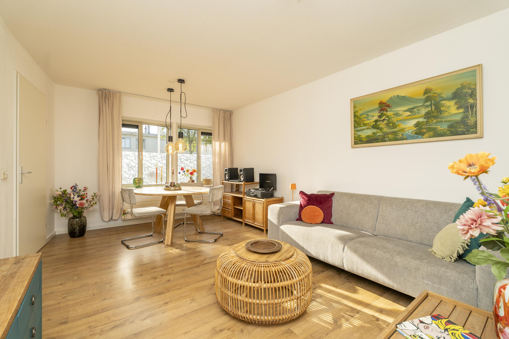 Tussenwoning te koop: Veluwestraat 10, Tilburg