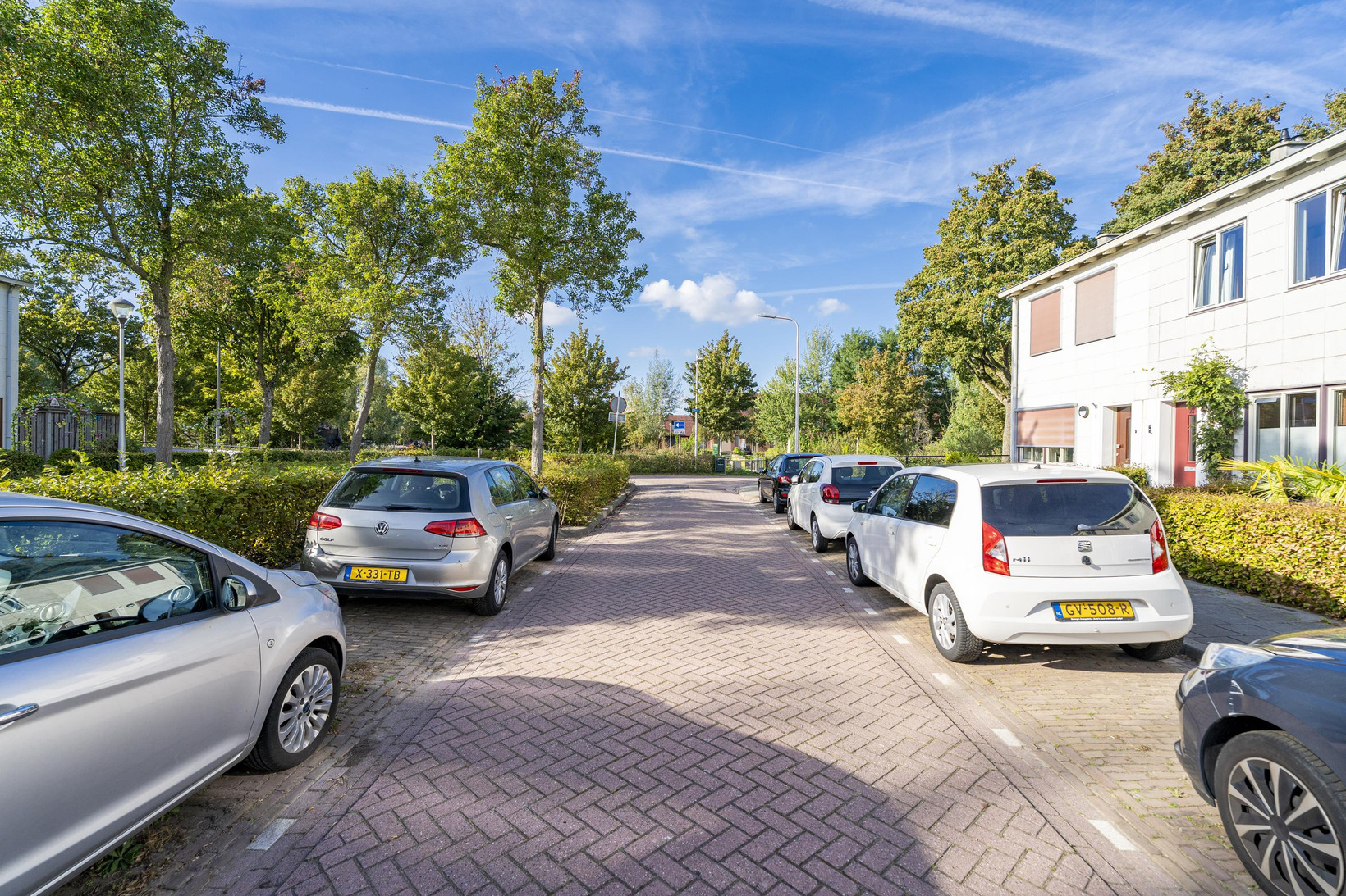 Tussenwoning te koop: Veluwestraat 10, Tilburg