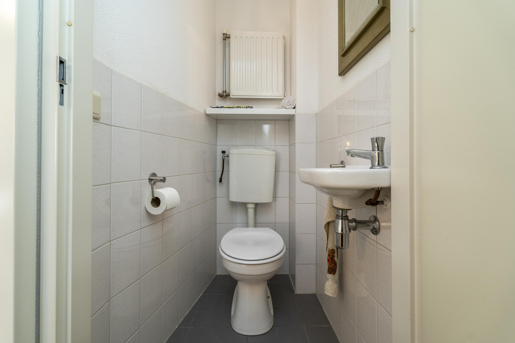 Tussenwoning te koop: Veluwestraat 10, Tilburg