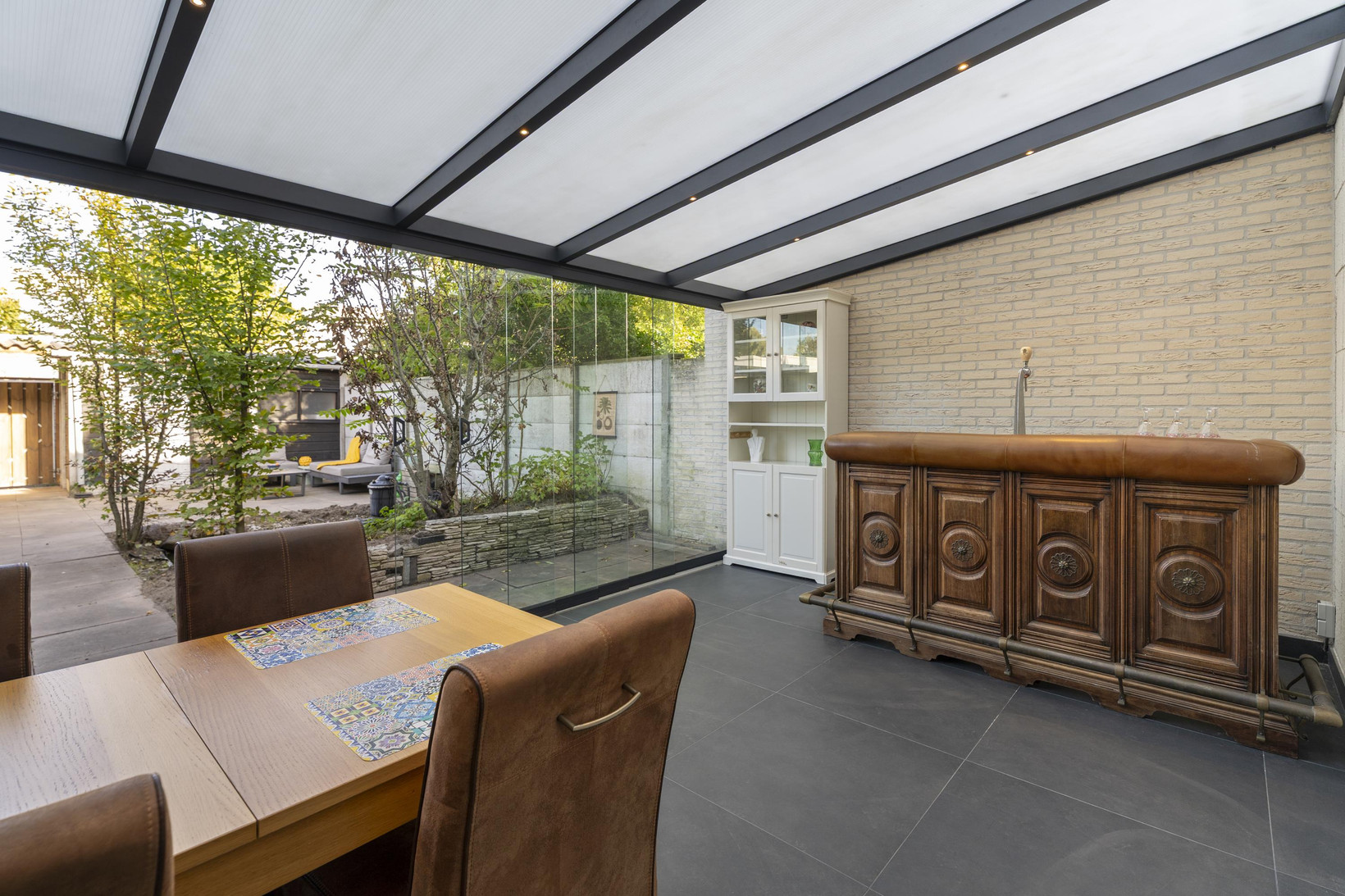 Tussenwoning te koop: Veluwestraat 10, Tilburg