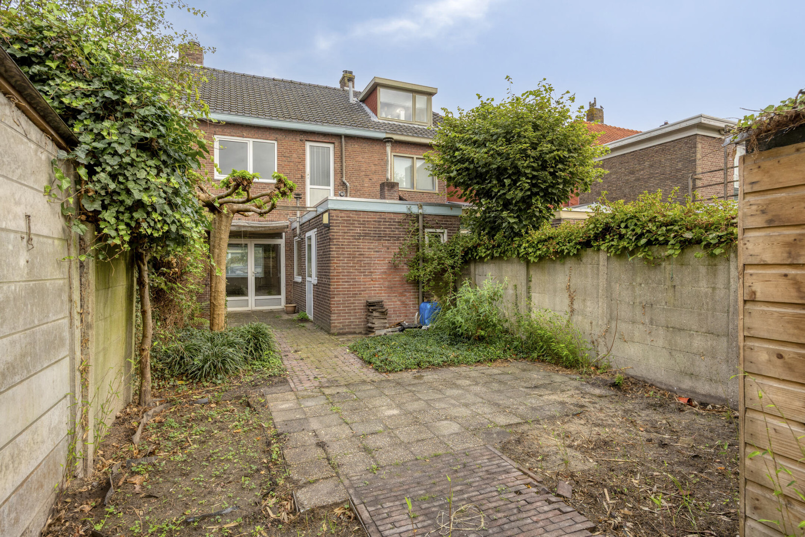Tussenwoning te koop: Pelgrimsweg 22, Tilburg