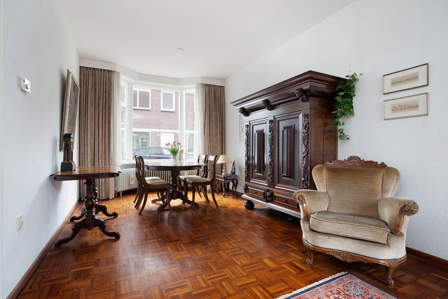 Tussenwoning te koop: Van Heutszstraat 54, Tilburg
