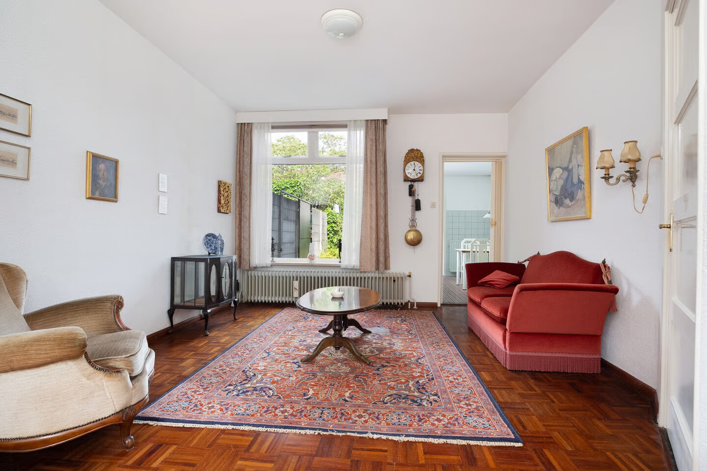 Tussenwoning te koop: Van Heutszstraat 54, Tilburg