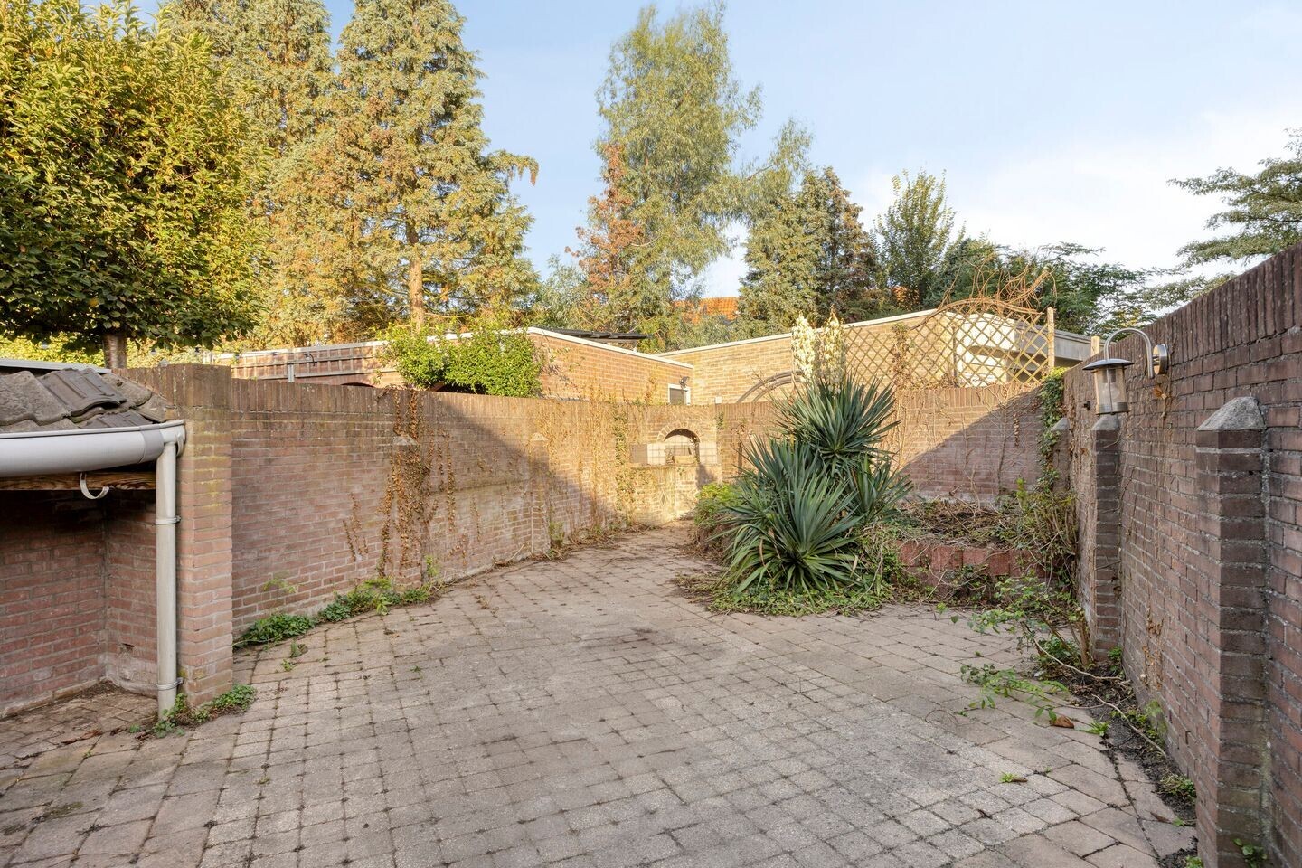 Tussenwoning te koop: Ringbaan-Zuid 105, Tilburg