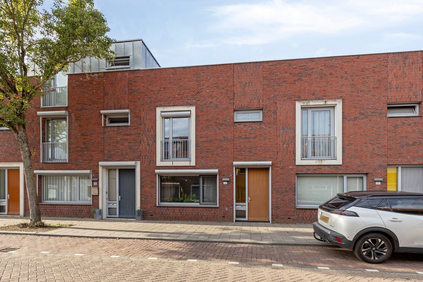 Tussenwoning te koop: Veestraat 135B, Tilburg