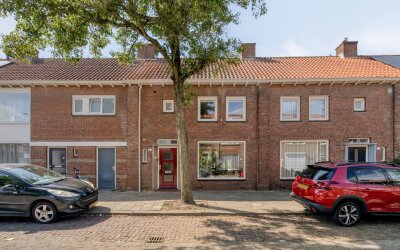 Veestraat 151