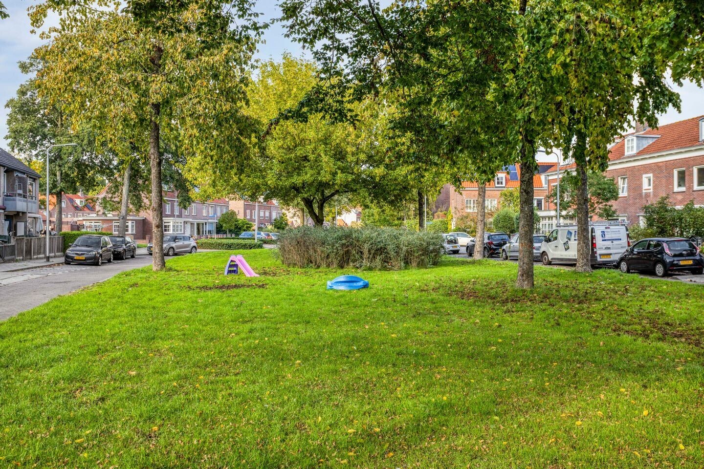 Tussenwoning te koop: Zwaluwstraat 4, Tilburg