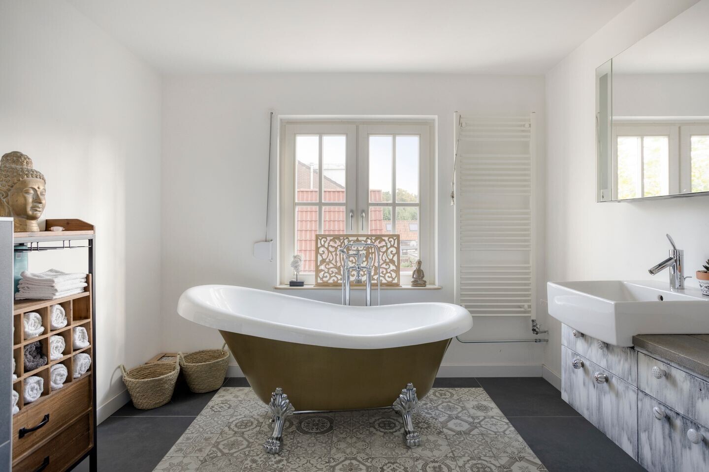 Tussenwoning te koop: Zwaluwstraat 4, Tilburg