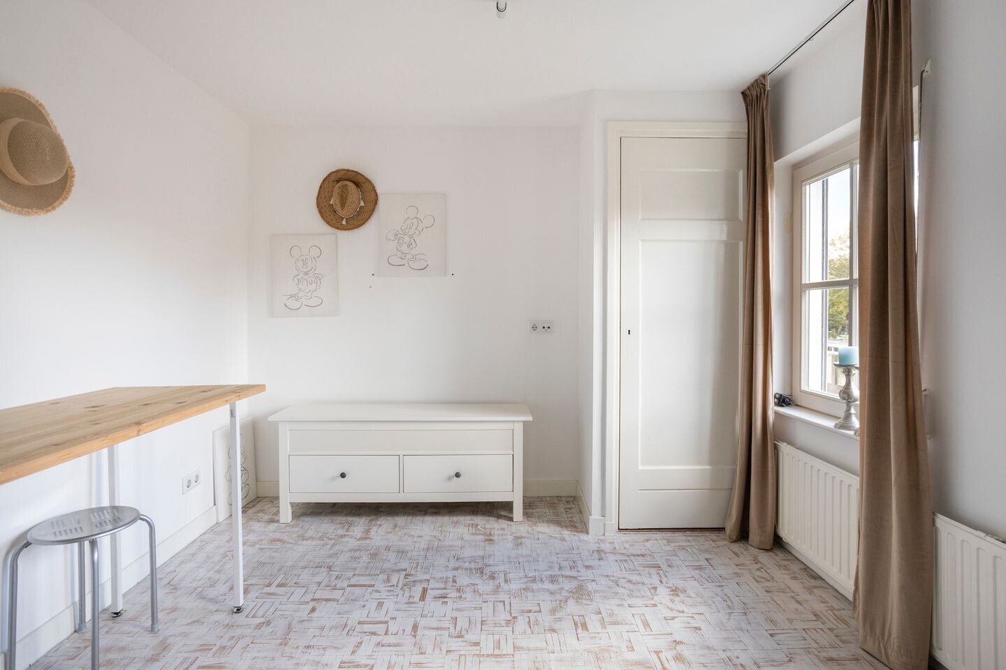 Tussenwoning te koop: Zwaluwstraat 4, Tilburg