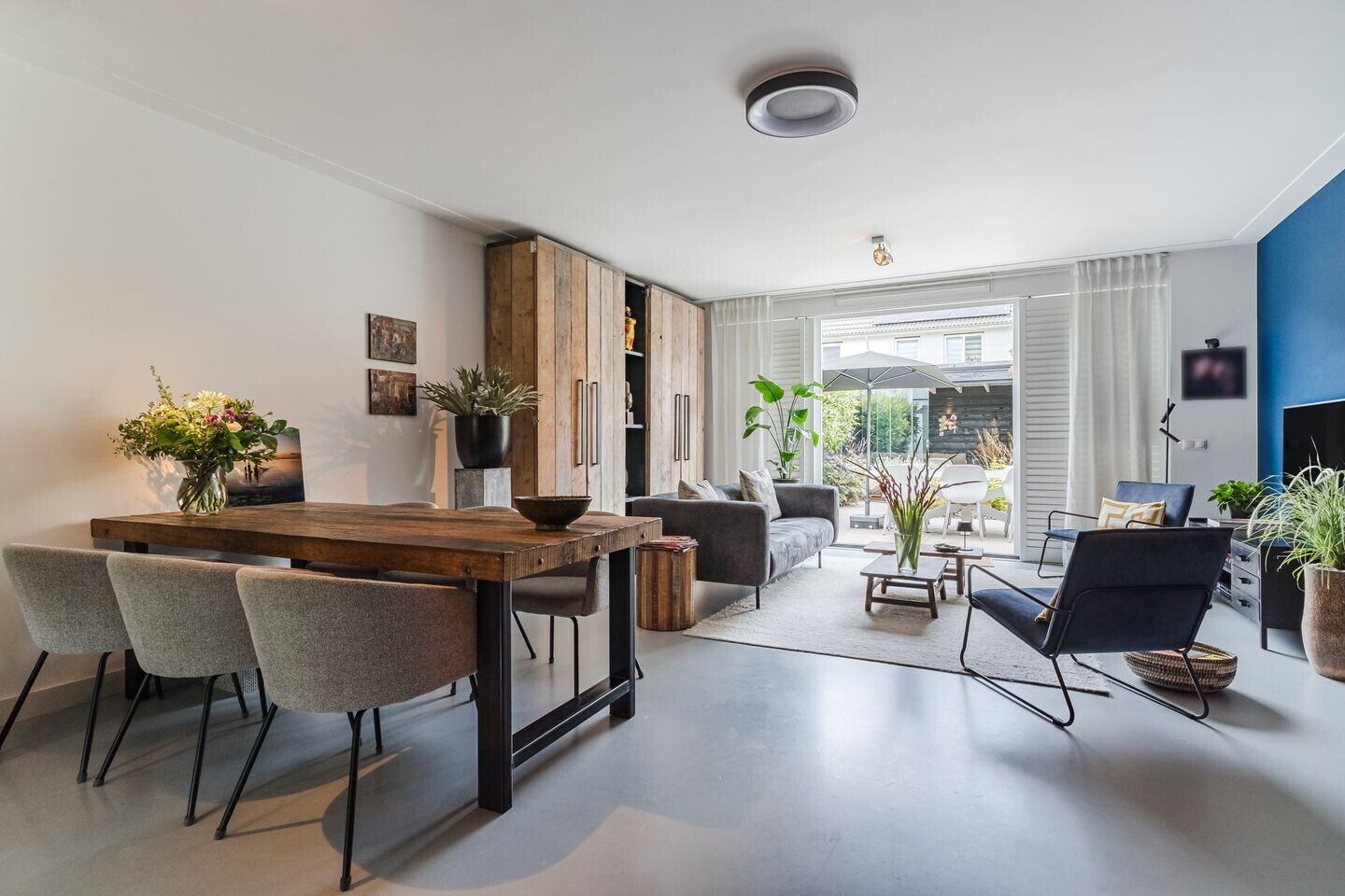 Hoekwoning te koop: Karawankenstraat 15, Tilburg