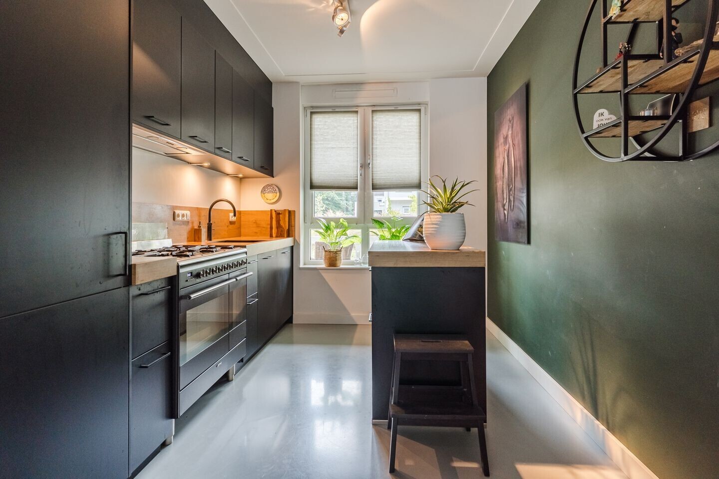 Hoekwoning te koop: Karawankenstraat 15, Tilburg