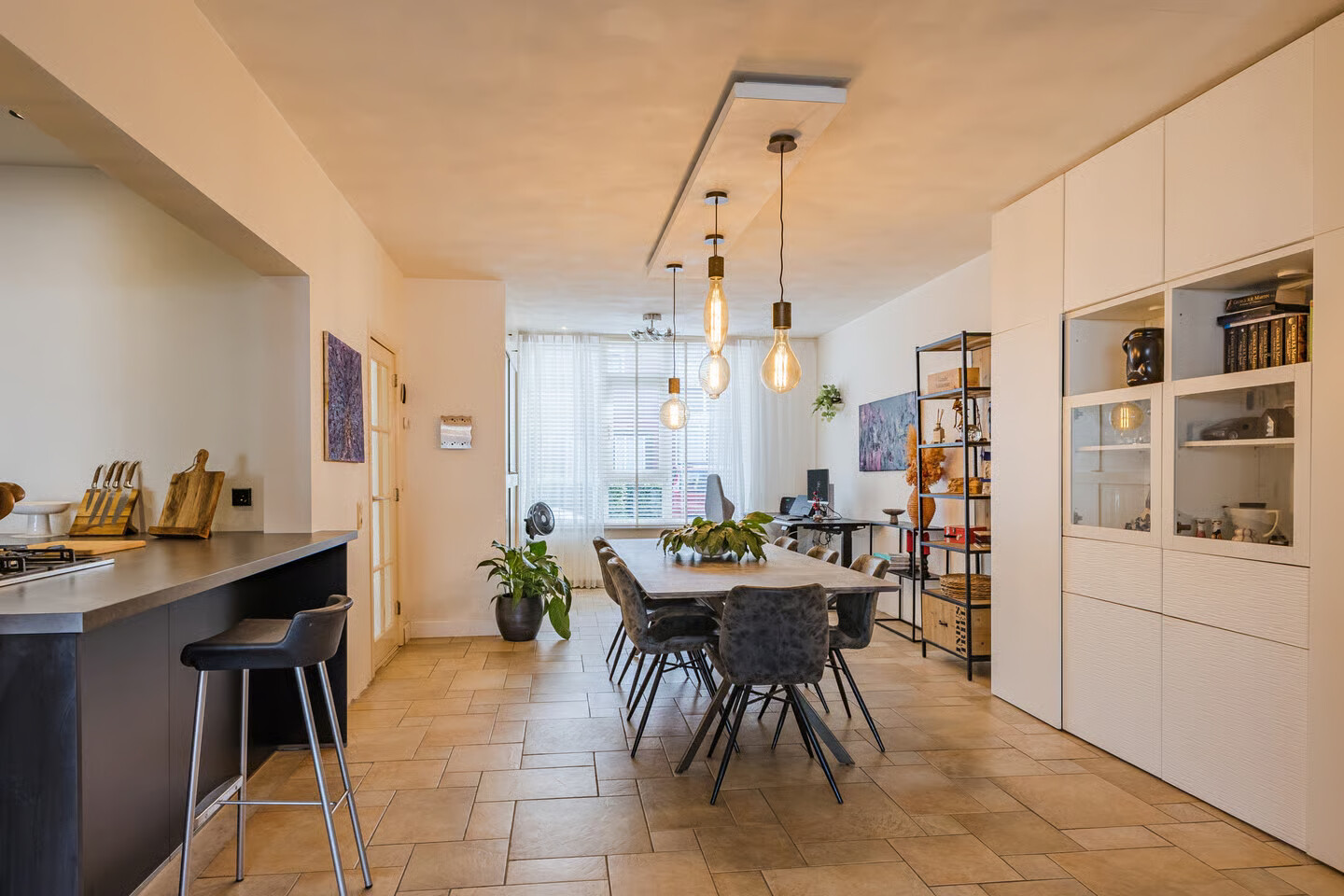 Hoekwoning te koop: Generaal Hertzogstraat 25, Tilburg