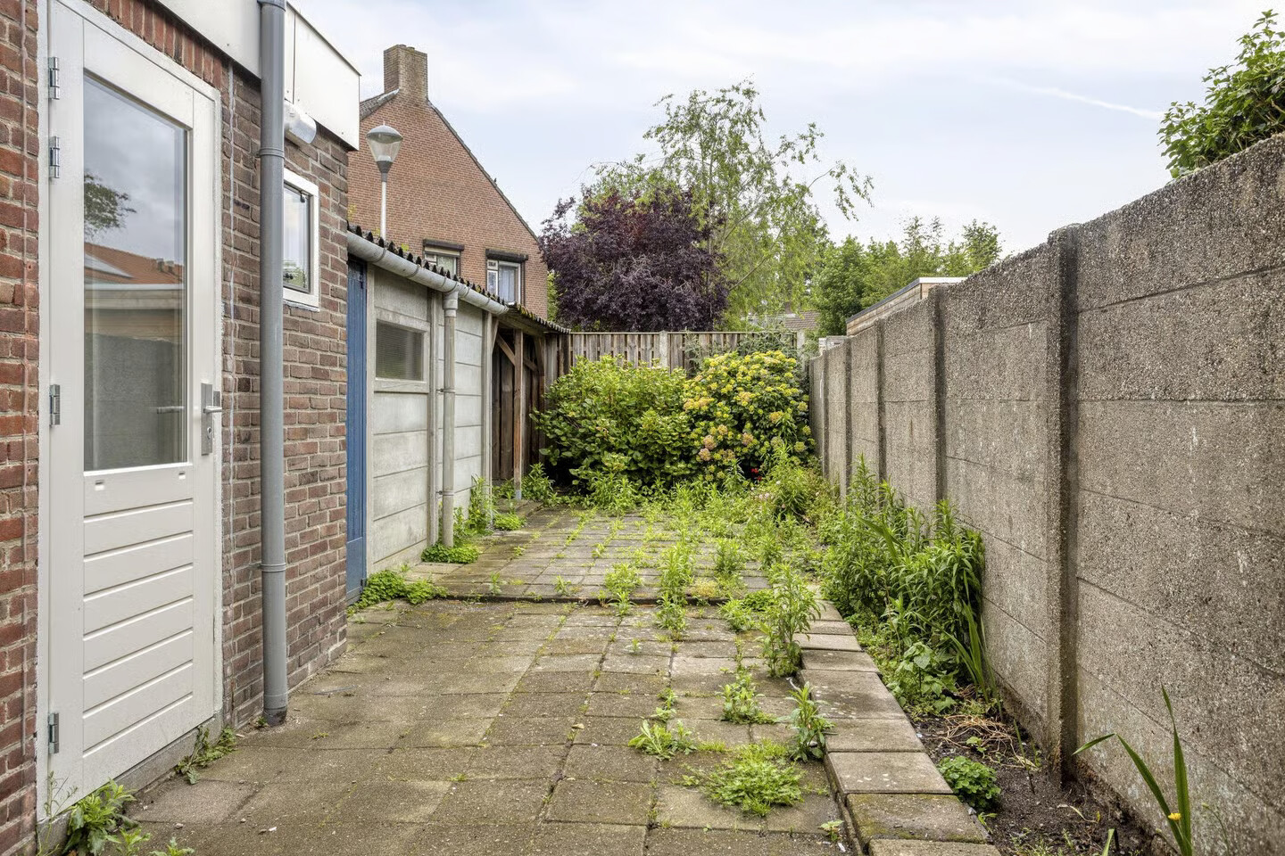 Hoekwoning te koop: Buys Ballotstraat 1, Tilburg