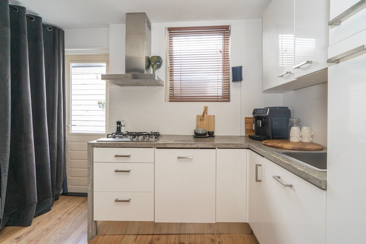 Appartement te koop: Sint Annastraat 43A, Tilburg
