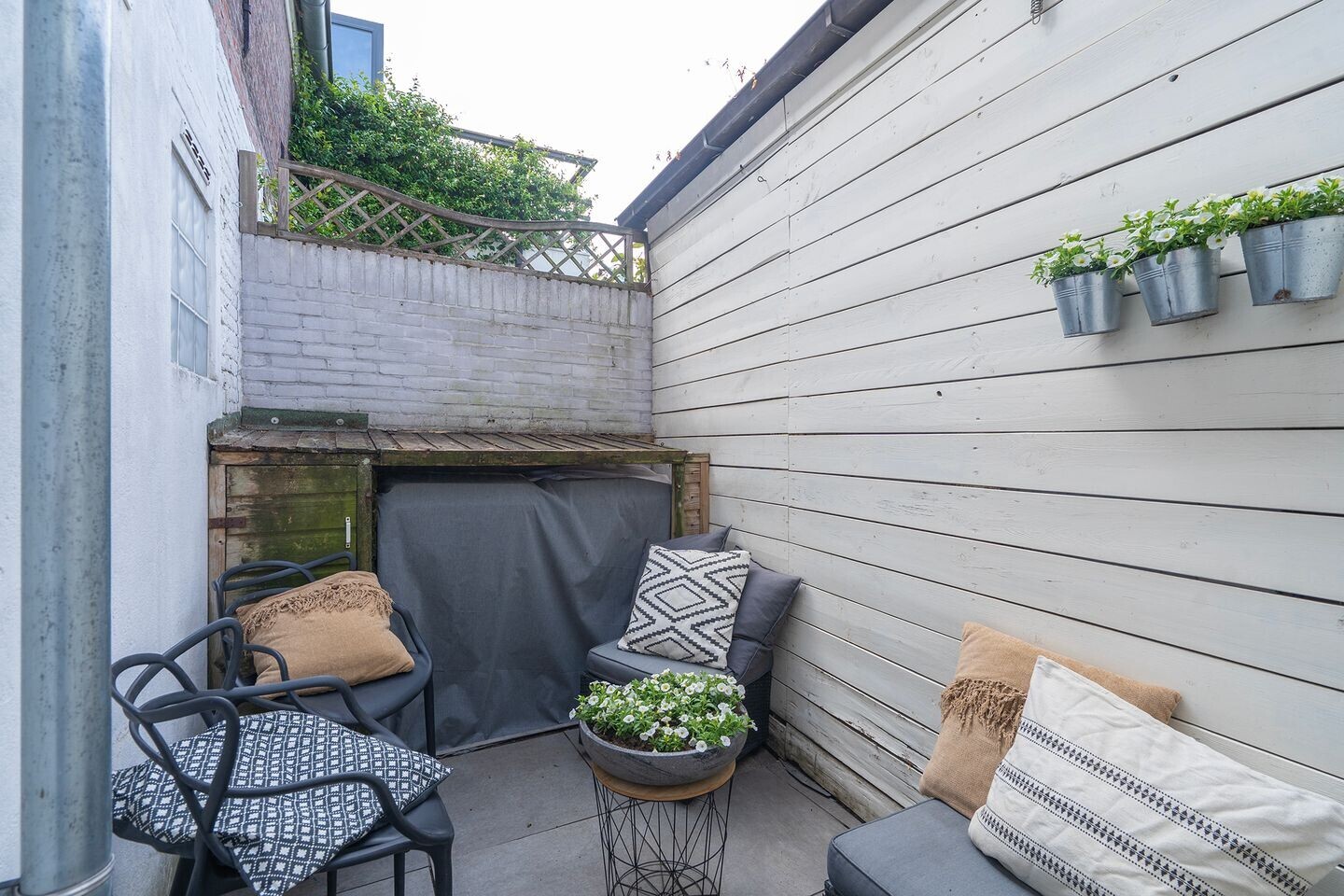 Appartement te koop: Sint Annastraat 43A, Tilburg