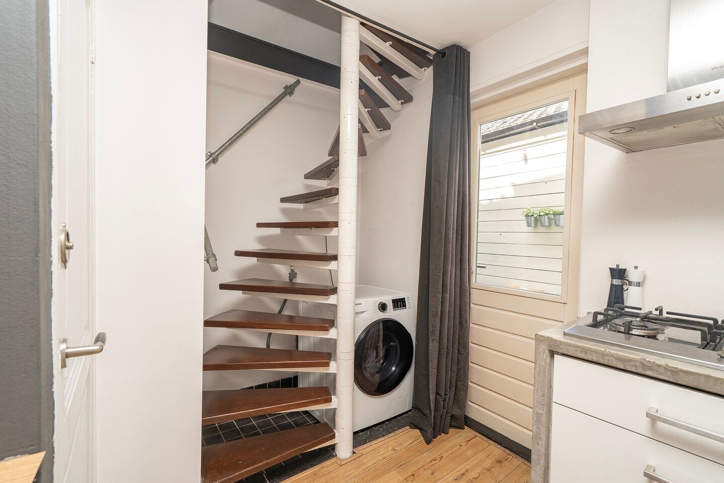 Appartement te koop: Sint Annastraat 43A, Tilburg