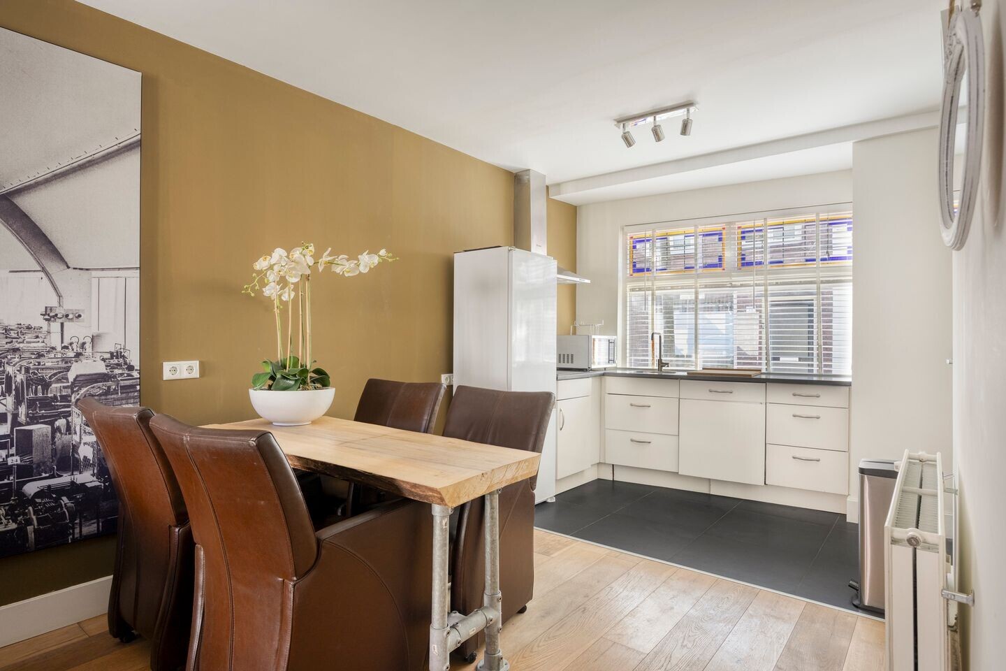 Twee-onder-één-kap te koop: Akkerstraat 5, Tilburg