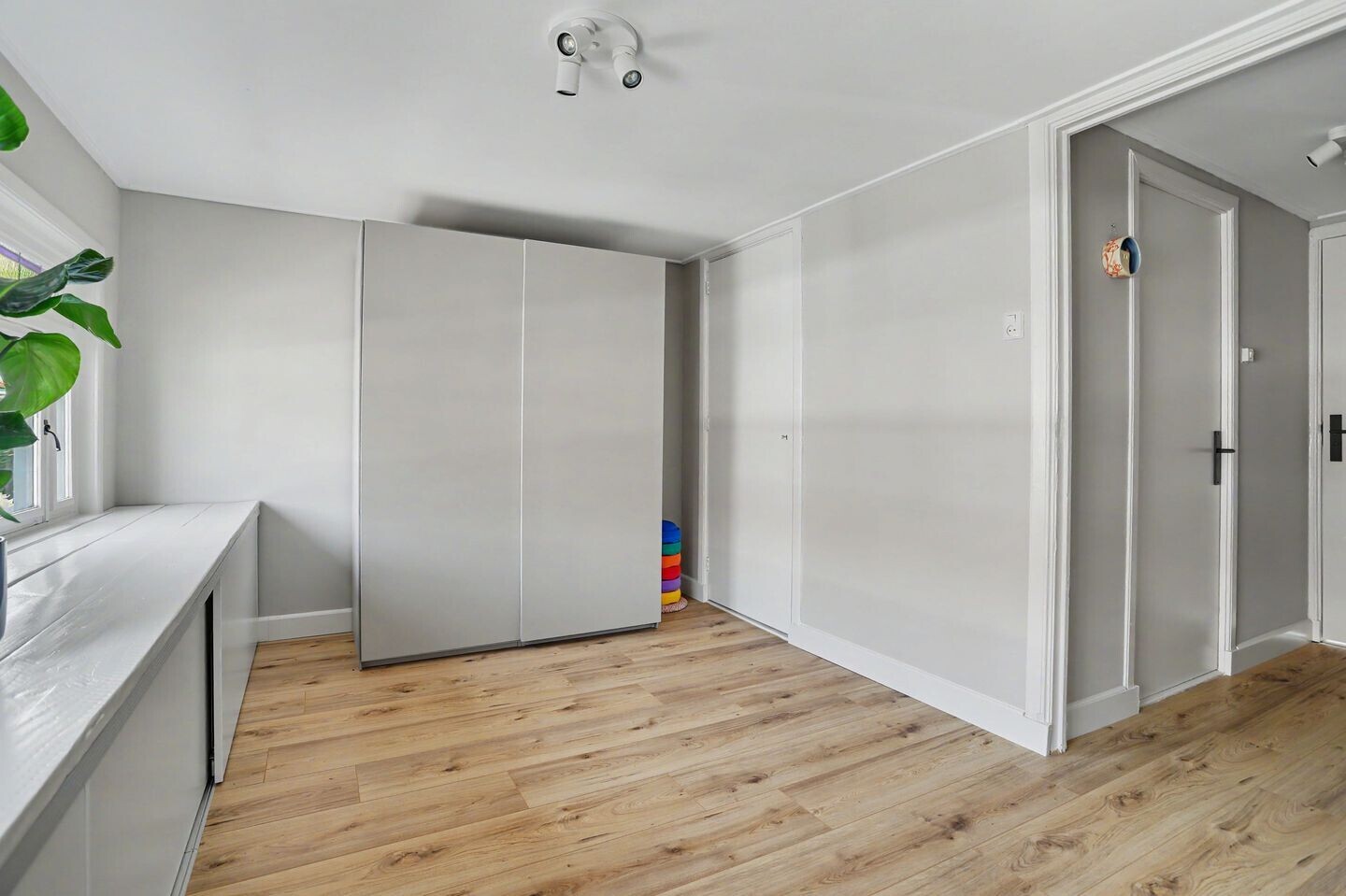 Tussenwoning te koop: Hobbemastraat 32, Tilburg