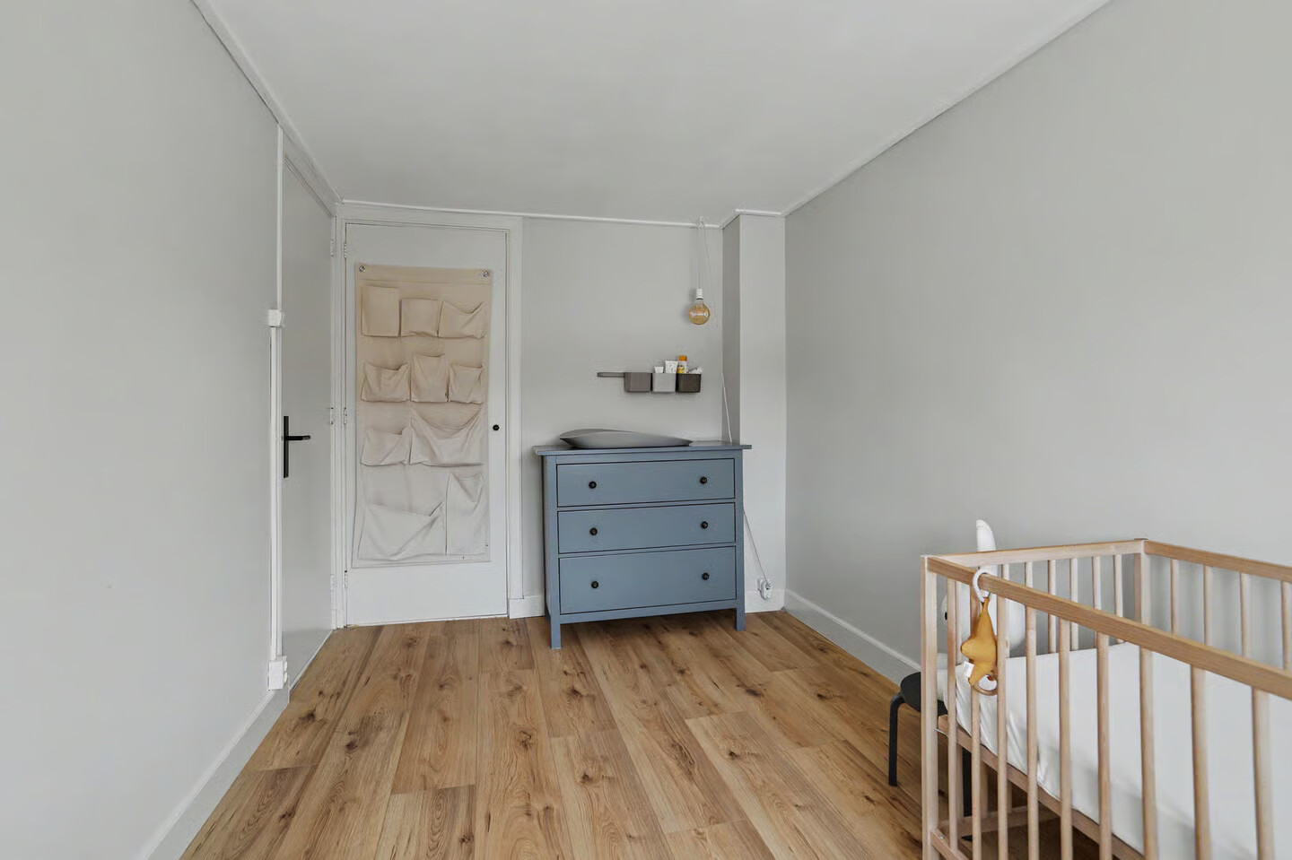 Tussenwoning te koop: Hobbemastraat 32, Tilburg