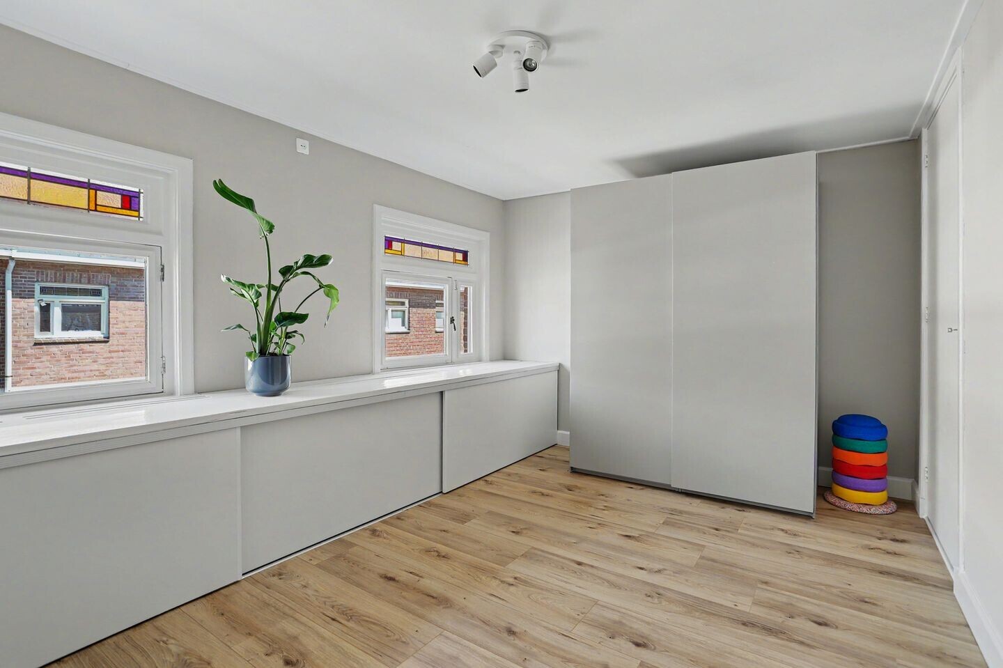 Tussenwoning te koop: Hobbemastraat 32, Tilburg