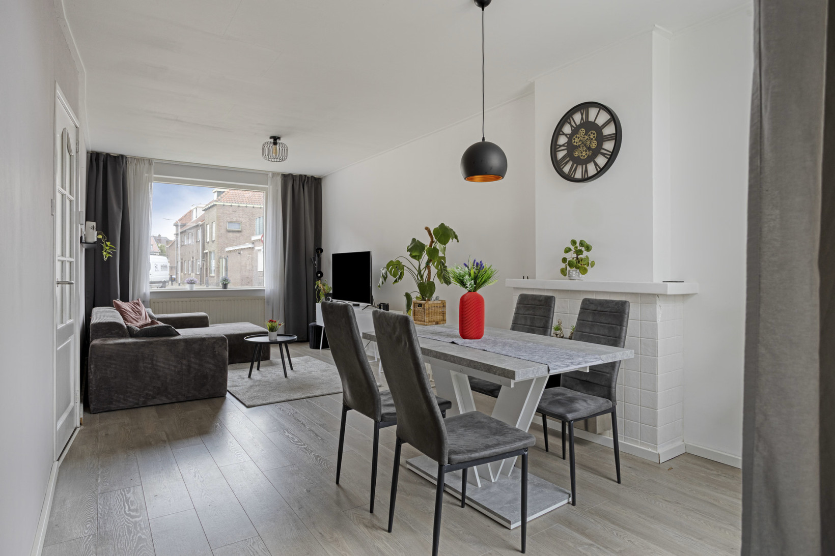Tussenwoning te koop: Jozef Israëlsstraat 33, Tilburg