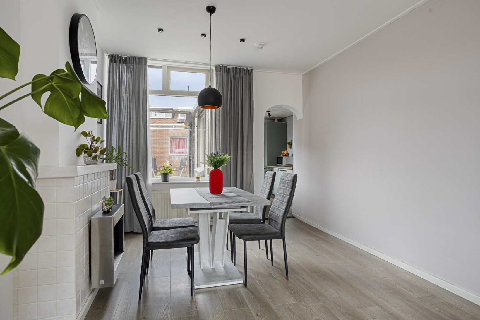 Tussenwoning te koop: Jozef Israëlsstraat 33, Tilburg