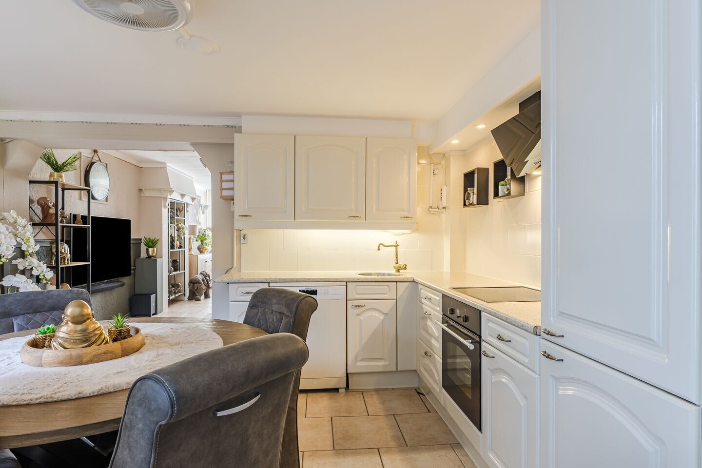 Tussenwoning te koop: Jozef Israëlsstraat 55, Tilburg