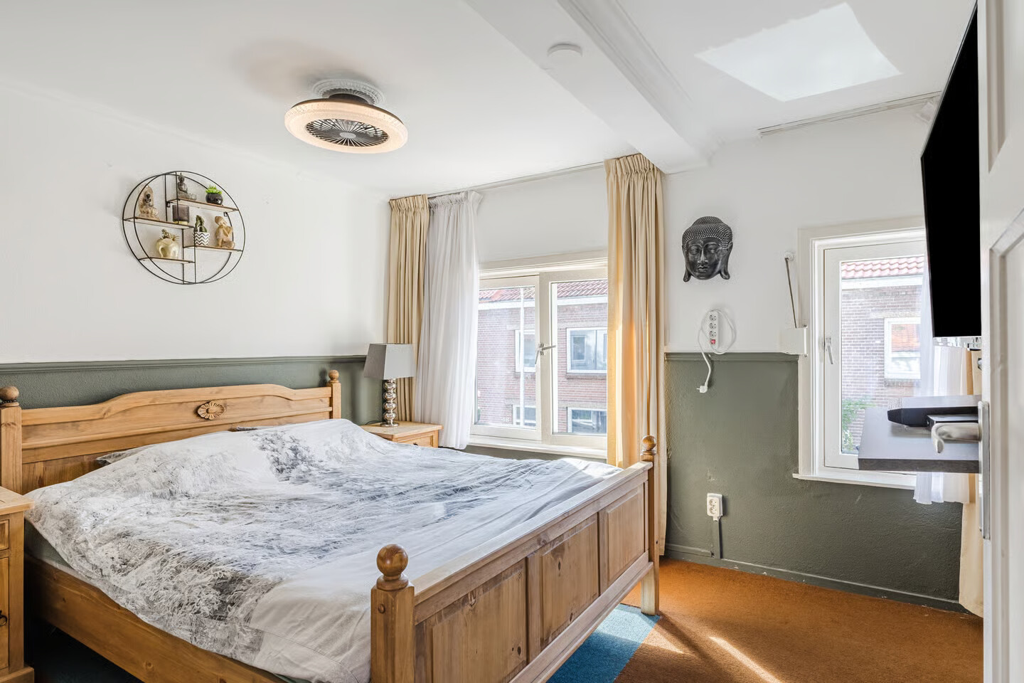 Tussenwoning te koop: Jozef Israëlsstraat 55, Tilburg