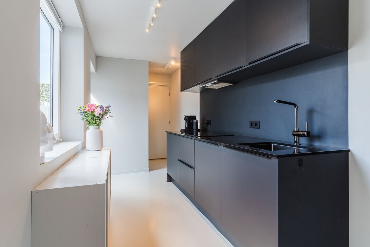 Tussenwoning te koop: Staringstraat 25, Tilburg