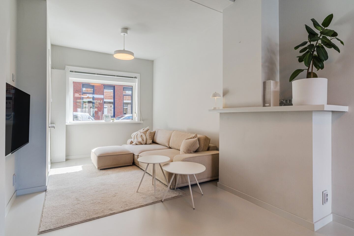 Tussenwoning te koop: Staringstraat 25, Tilburg