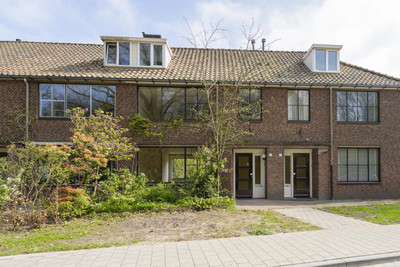 Karel Doorm. 51