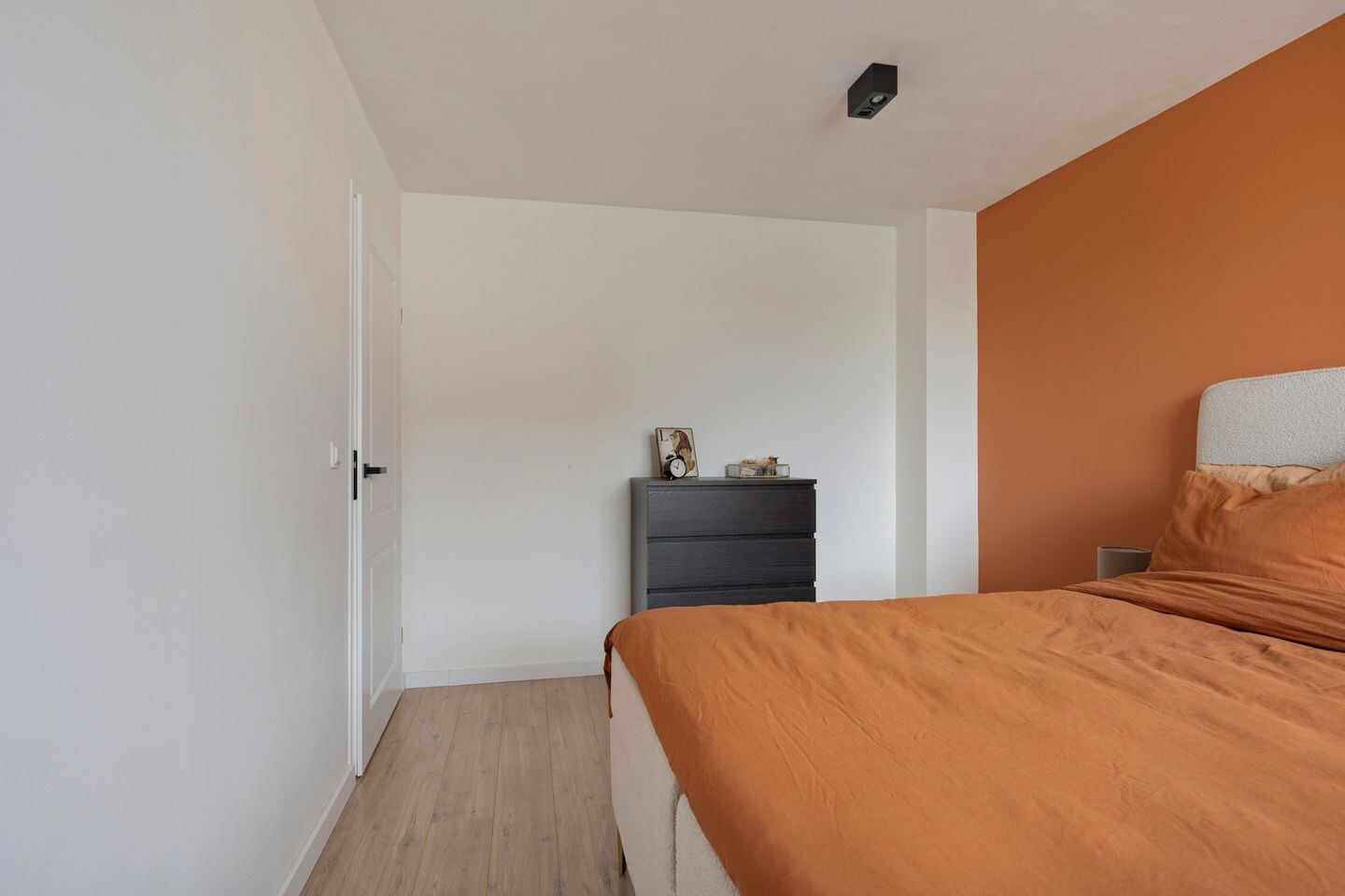 Tussenwoning te koop: Linge 73, Tilburg