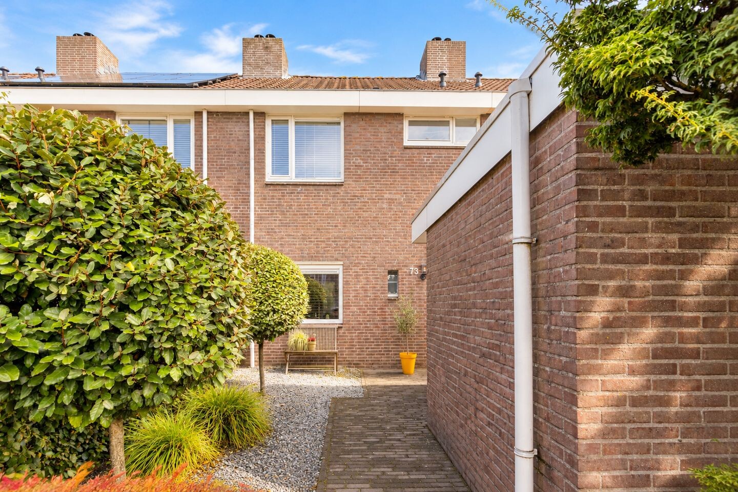Tussenwoning te koop: Linge 73, Tilburg