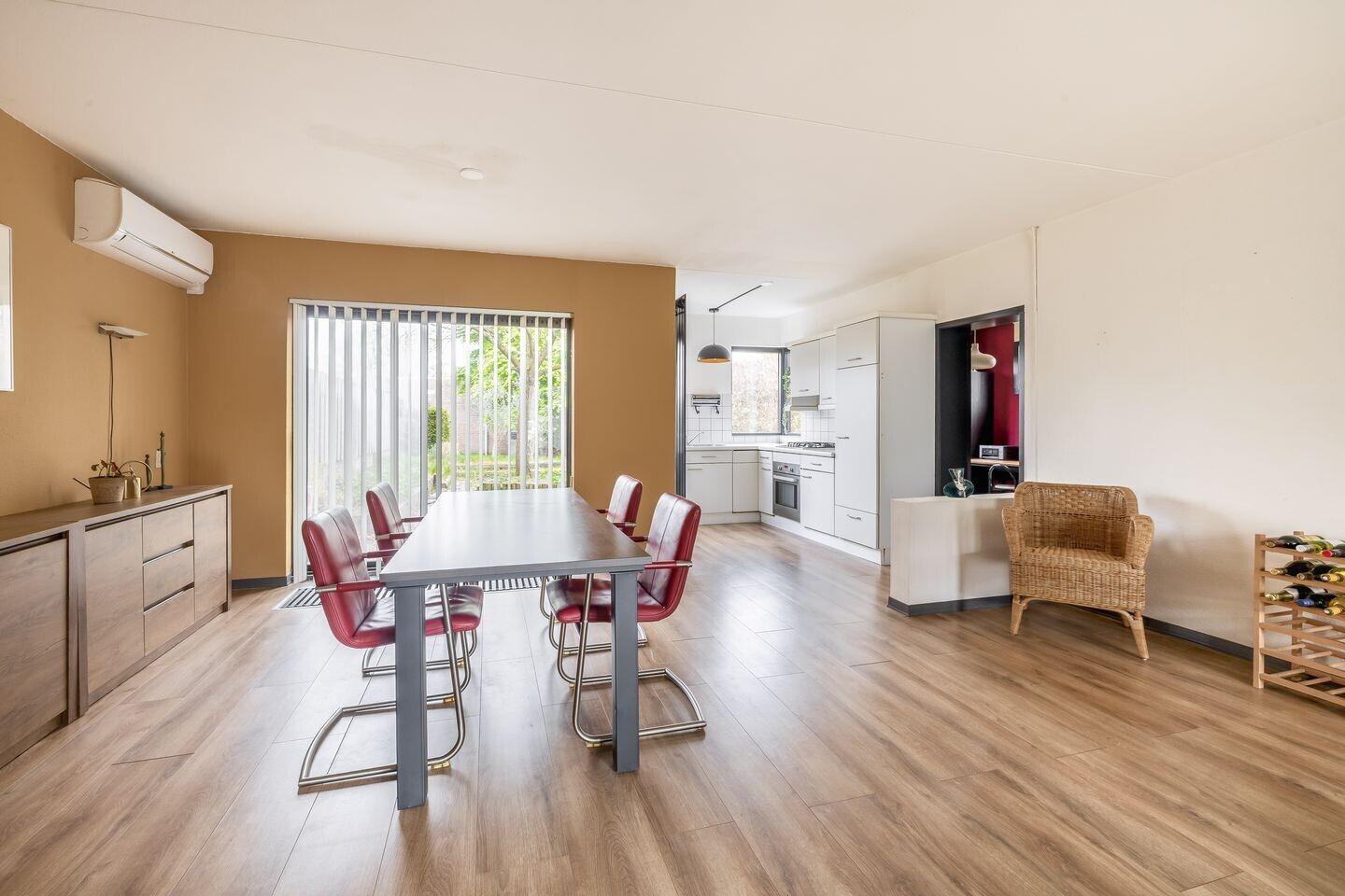 Hoekwoning te koop: Weteringlaan 176, Tilburg