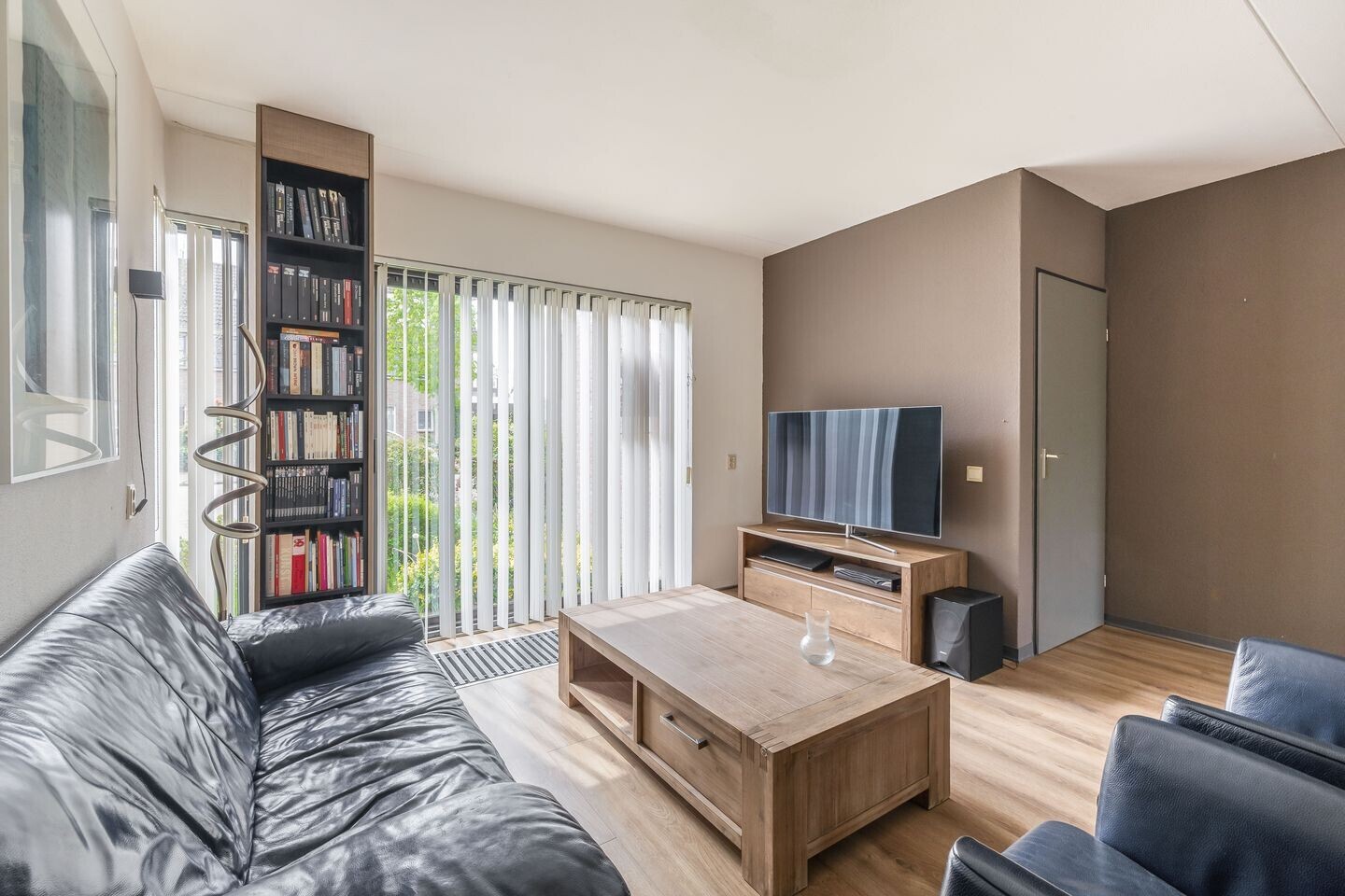 Hoekwoning te koop: Weteringlaan 176, Tilburg