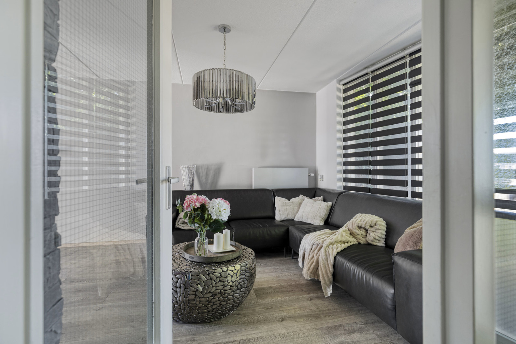 Tussenwoning te koop: Reuverlaan 5, Tilburg