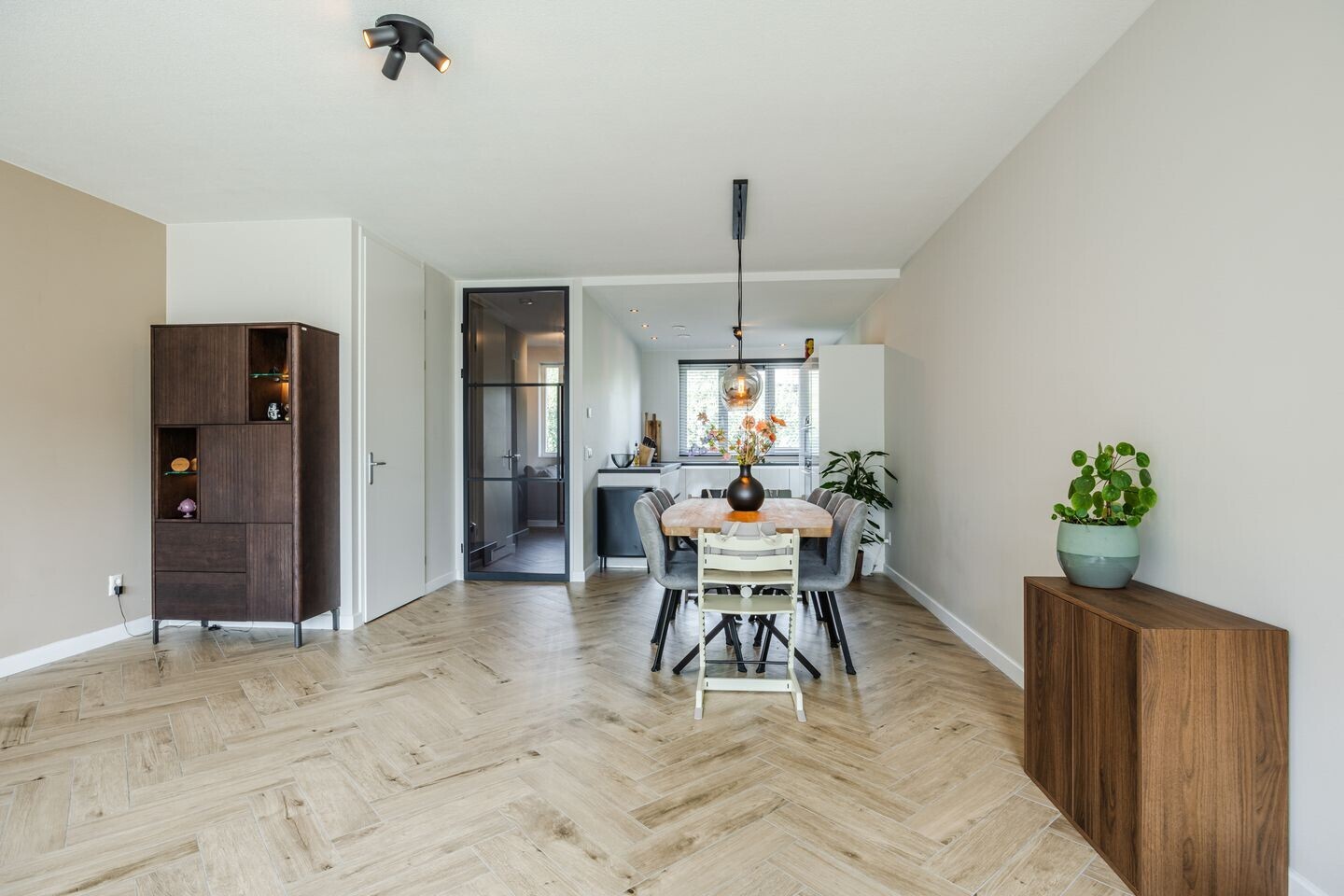 Tussenwoning te koop: Rijperkerkstraat 37, Tilburg