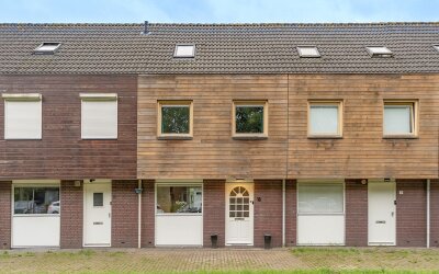 Riethovenerf 18