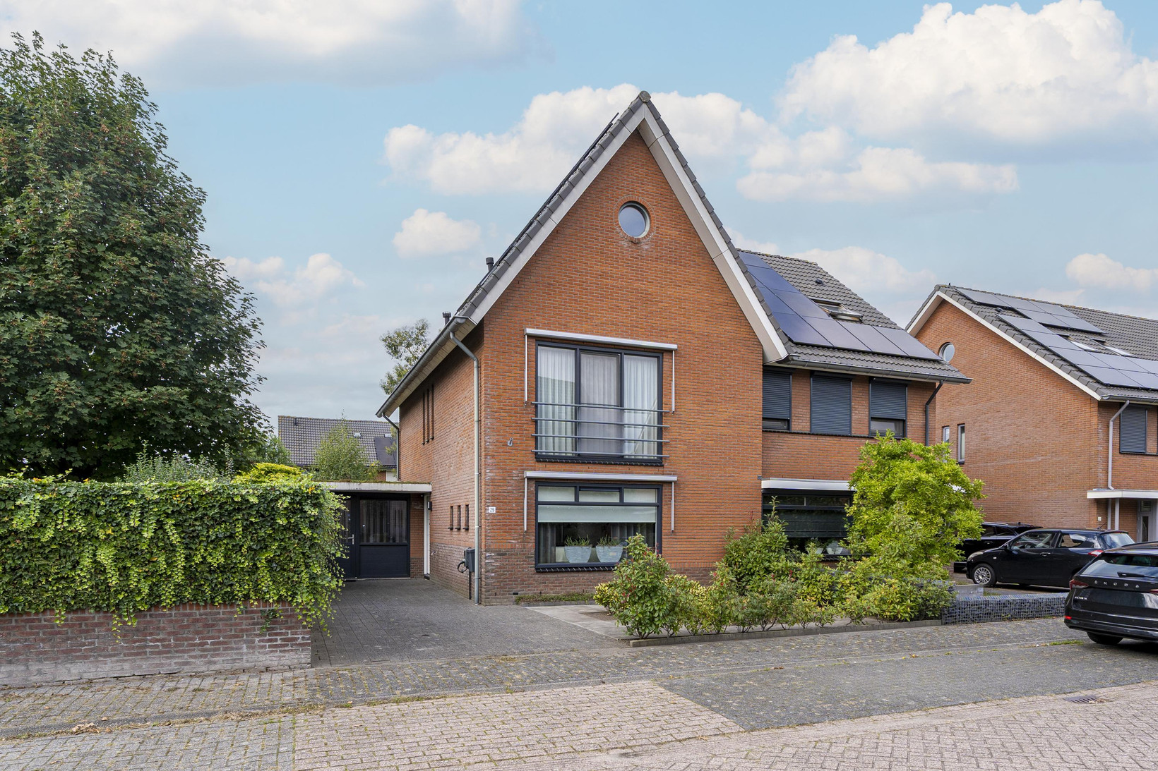Hoekwoning te koop: Rustenburgstraat 25, Tilburg