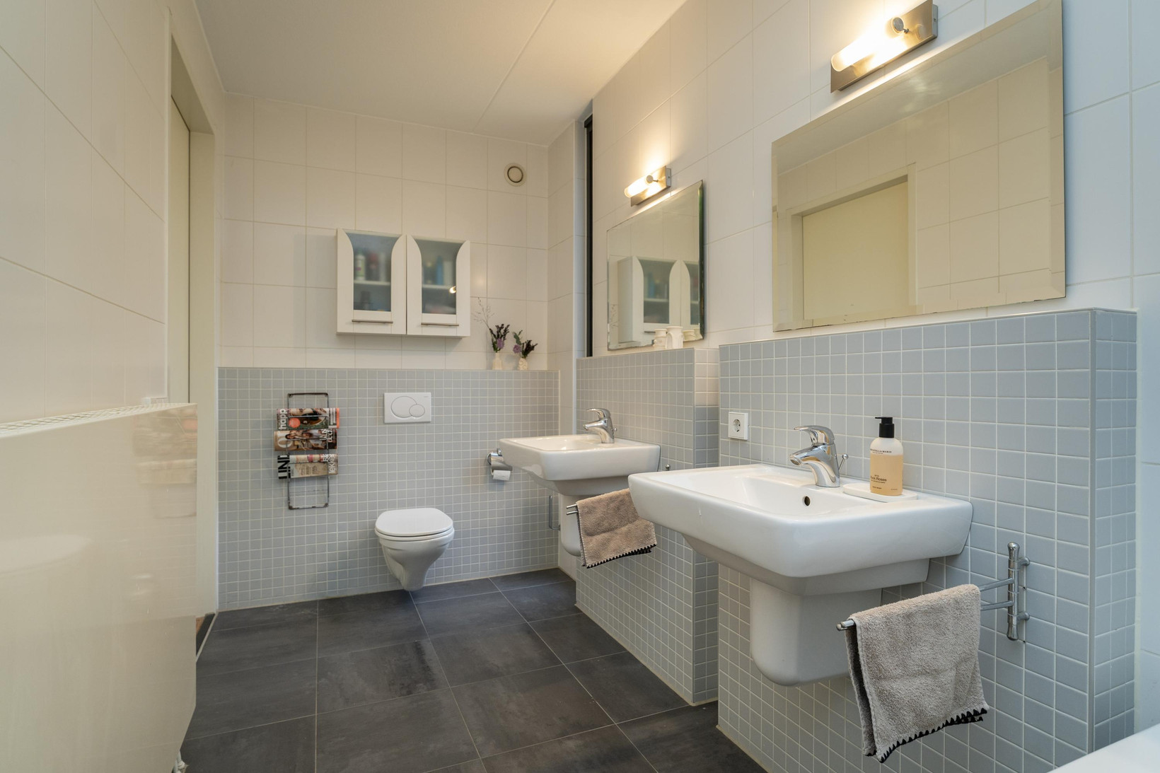 Tussenwoning te koop: Ankeveenstraat 8, Tilburg