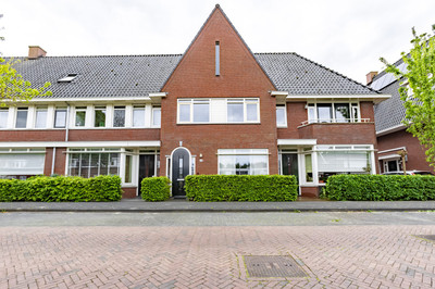 Valkenswaar. 106