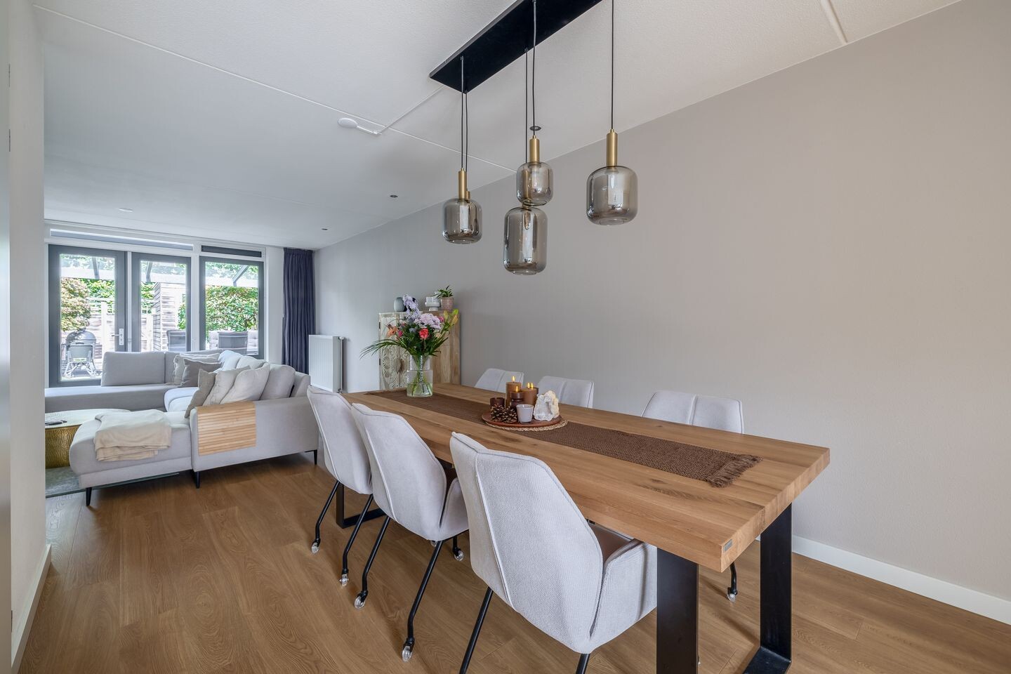 Tussenwoning te koop: Varsseveldstraat 123, Tilburg