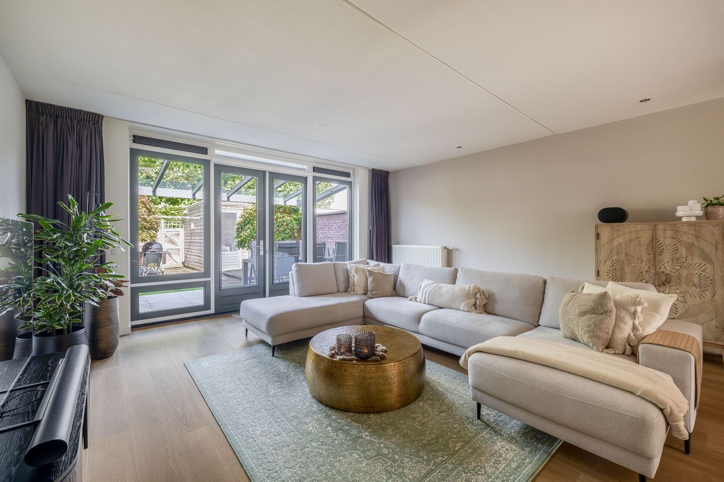 Tussenwoning te koop: Varsseveldstraat 123, Tilburg