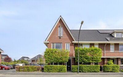 Vriezenveen. 77